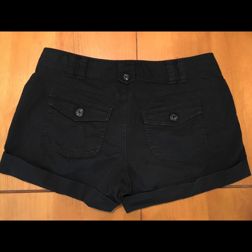 Women’s black Express shorts